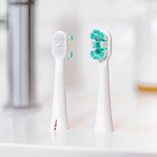 Colgate Total Active Prevention Replacement Soft Brush Heads 2 Pack